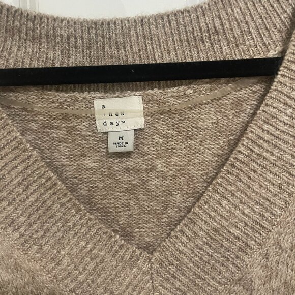 A New Day Beige V-Neck Tunic Sweater - Picture 2 of 3